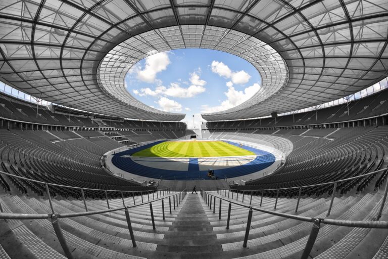 découvrez l'univers fascinant des jeux olympiques, un événement international célébrant l'excellence sportive, la camaraderie et l'esprit d'équipe. restez informé sur les compétitions, les athlètes et les temps forts des jo, tout en explorant l'histoire et les valeurs qui font des olympiades une expérience inoubliable.
